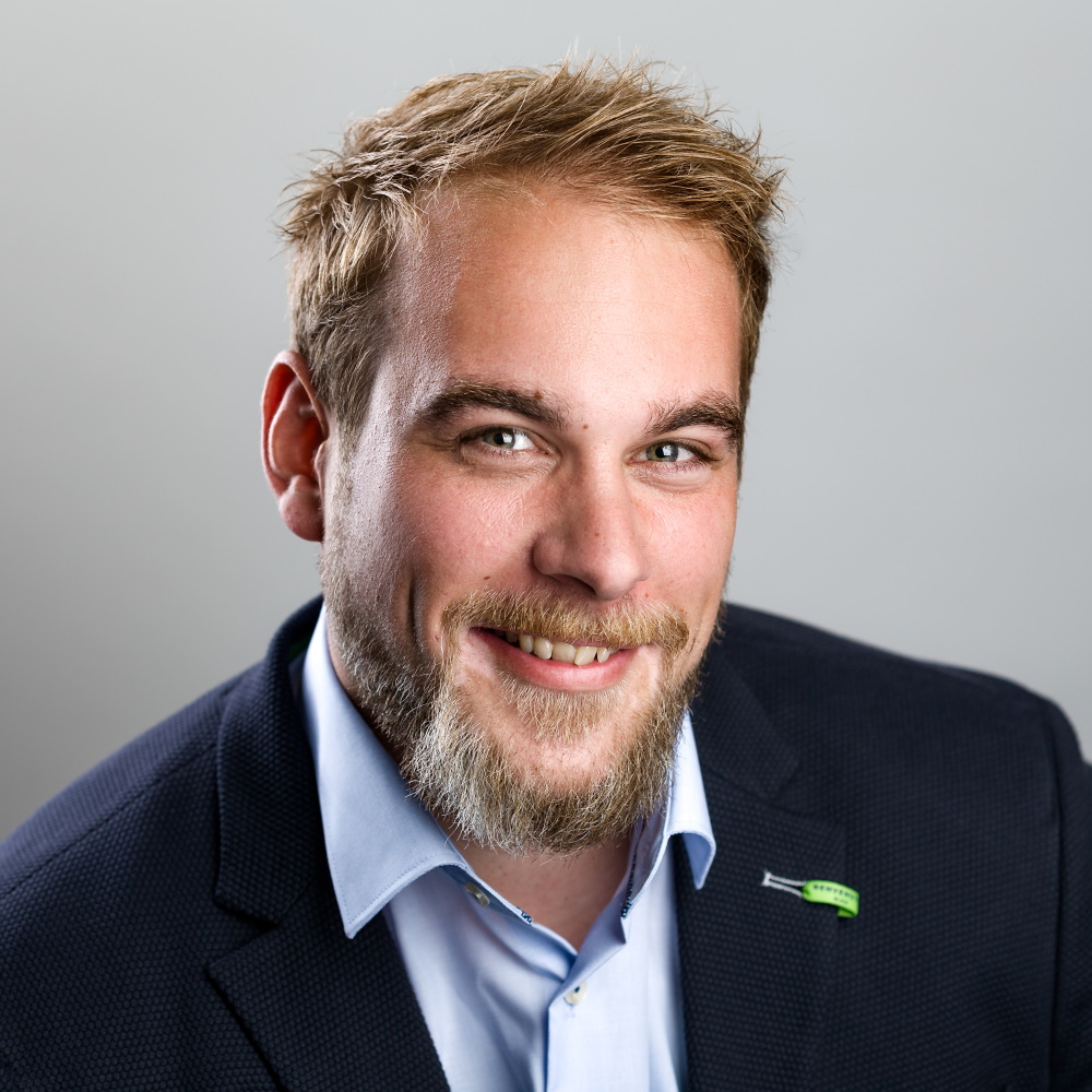 Ich bin Stefan Schrapp, Experte für Smart Store Beratung und erfahrener SB-Lädle Betreiber. Ich bin Stefan Schrapp, Experte für Smart Store Beratung und erfahrener SB-Lädle Betreiber.